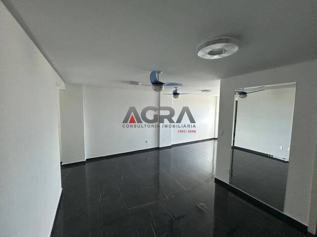 Apartamento para Venda em Vitória da Conquista - 4