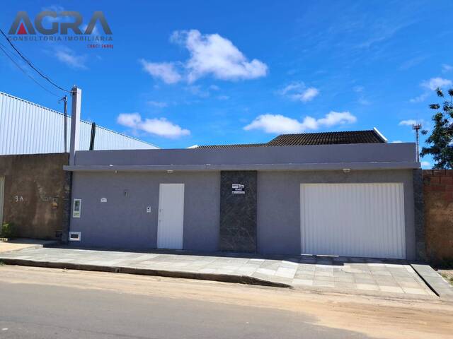 #228 - Casa para Venda em Vitória da Conquista - BA