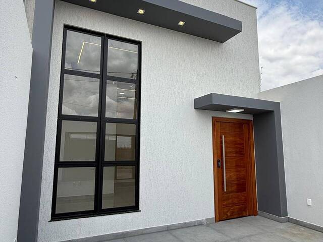 Casa para Venda em Vitória da Conquista - 2