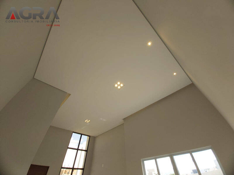 Casa de Condomínio à venda com 3 quartos, 216m² - Foto 3