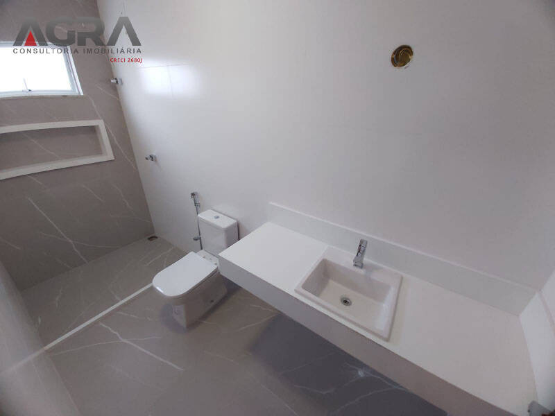 Casa de Condomínio à venda com 3 quartos, 216m² - Foto 9