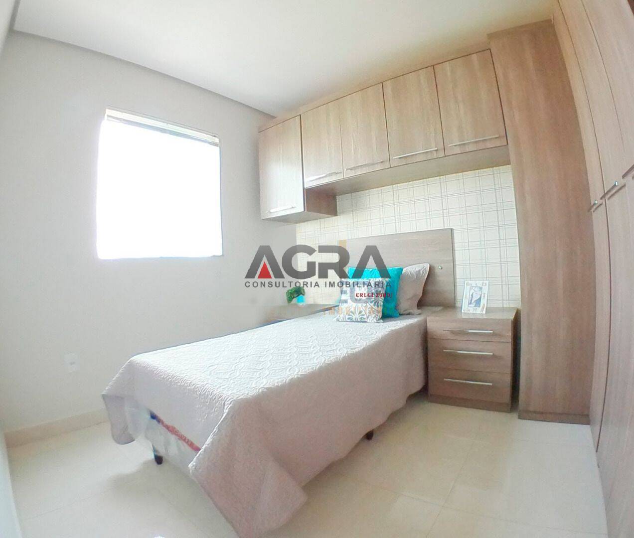 Apartamento à venda com 3 quartos, 77m² - Foto 7