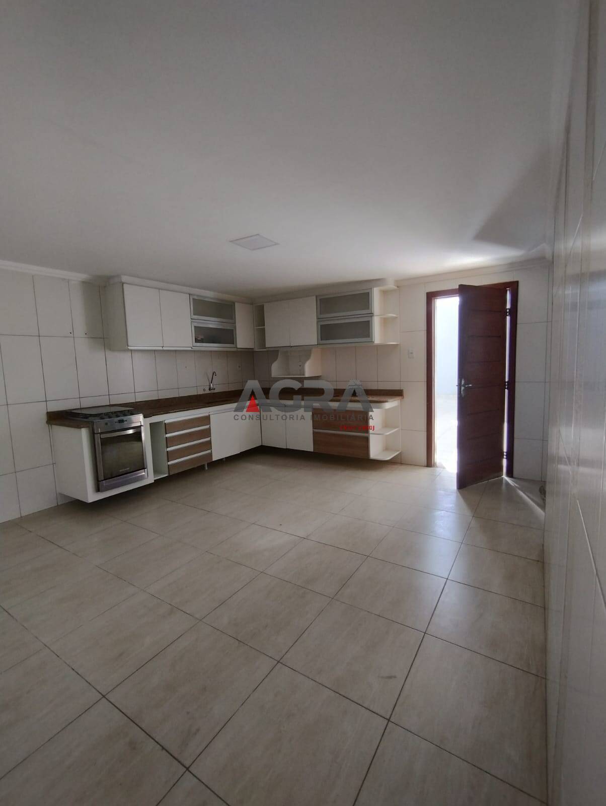 Casa, 4 quartos, 200 m² - Foto 8