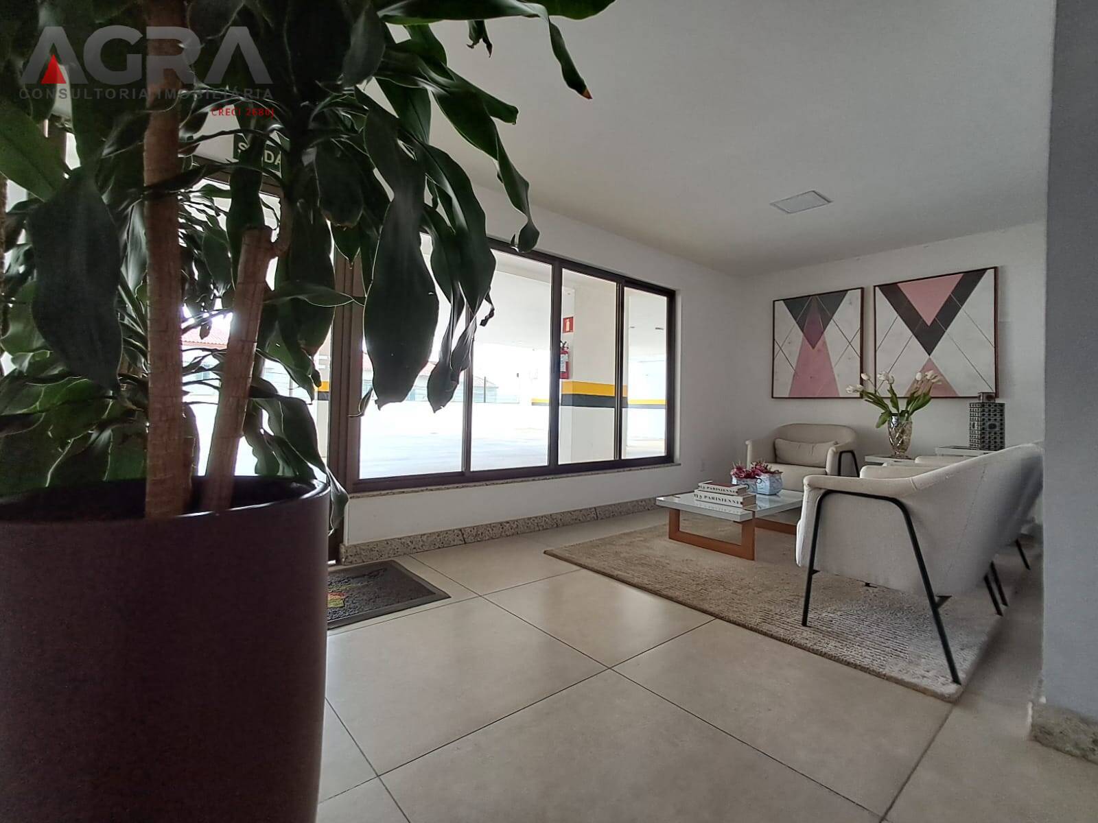 Apartamento à venda com 3 quartos, 90m² - Foto 3