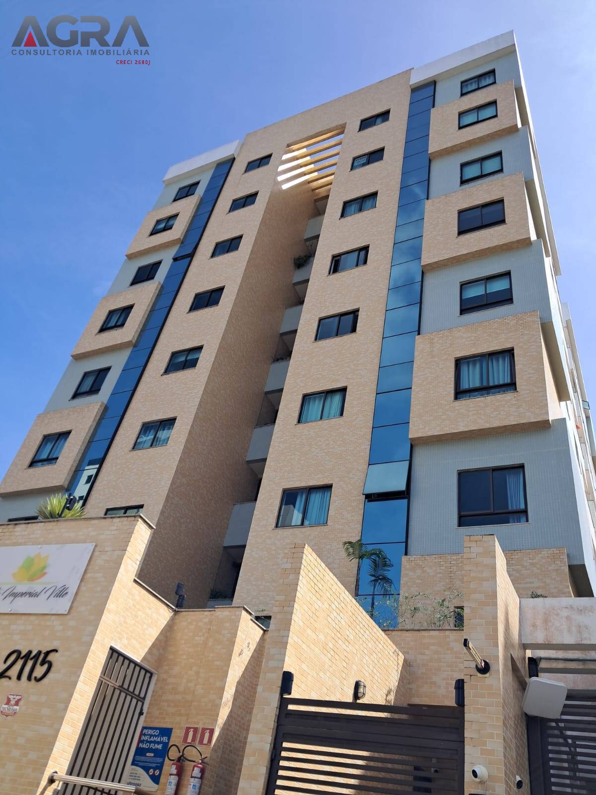 Apartamento para alugar com 3 quartos, 90m² - Foto 2