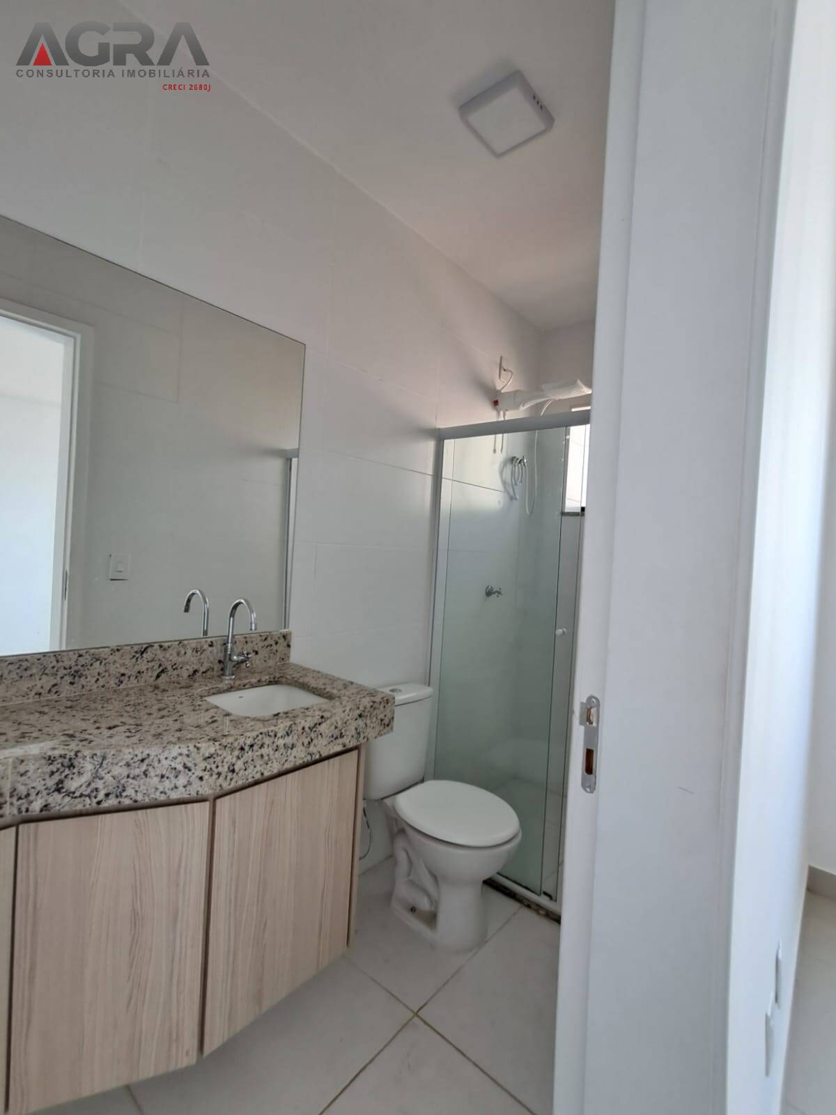 Apartamento para alugar com 3 quartos, 90m² - Foto 6